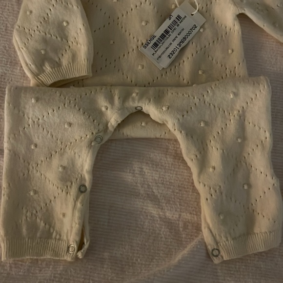 Bonton cream knit romper for baby size 3 months NWT - Picture 4 of 5